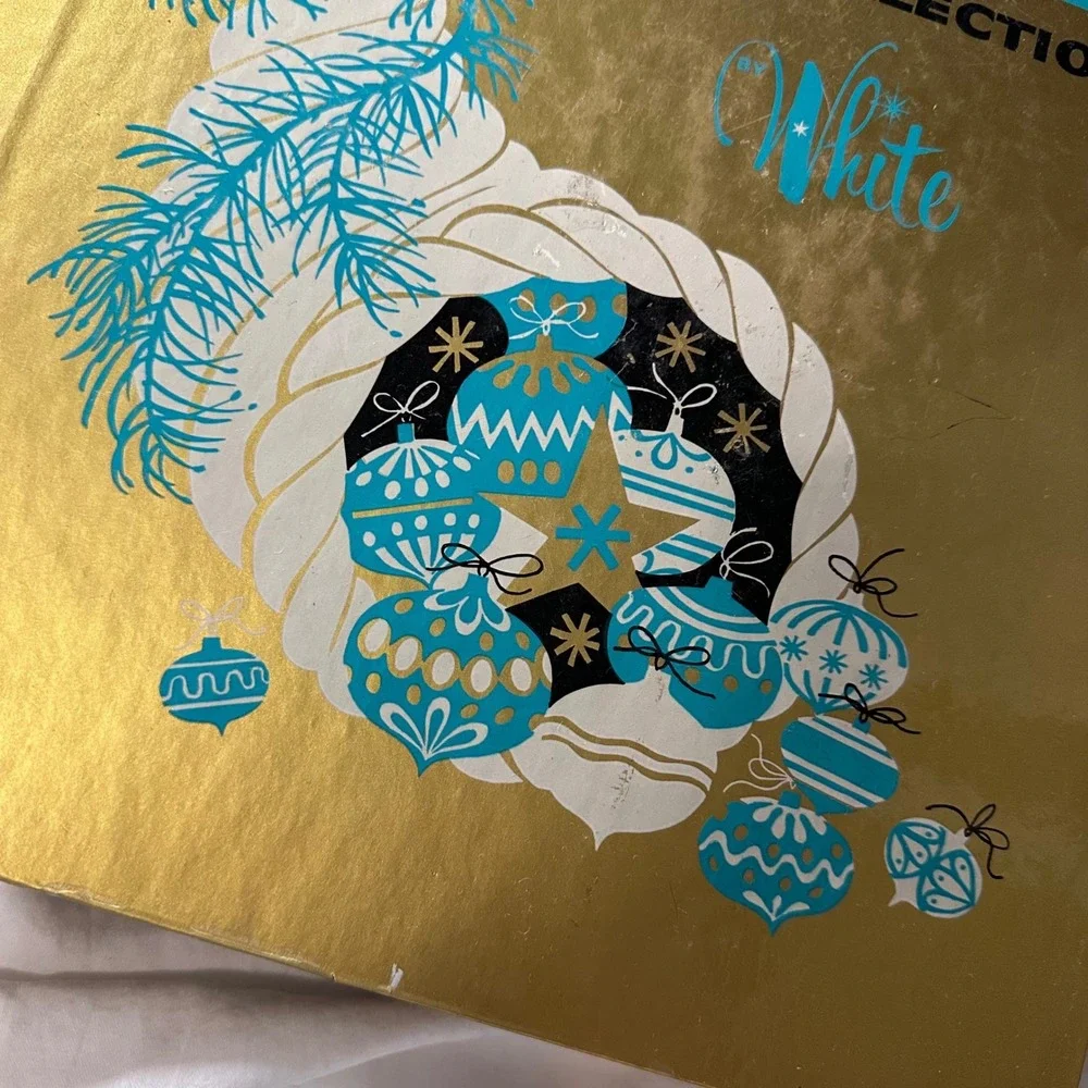 White The Gold Book 1965 Collection Christmas Card Sample Album Gold Good MCM